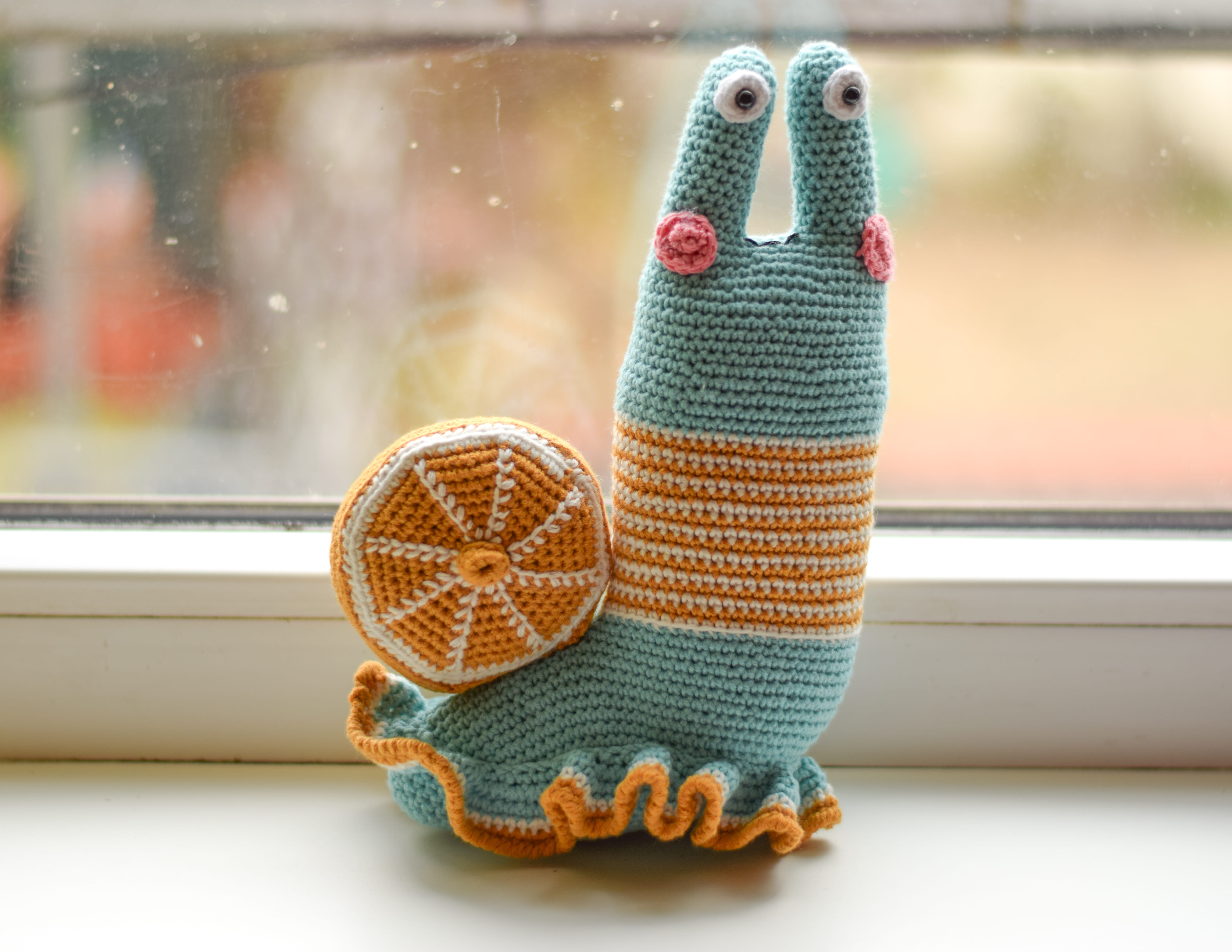 Ръчно плетена играчка Охлюв – Амигуруми, ръчна изработка от памук