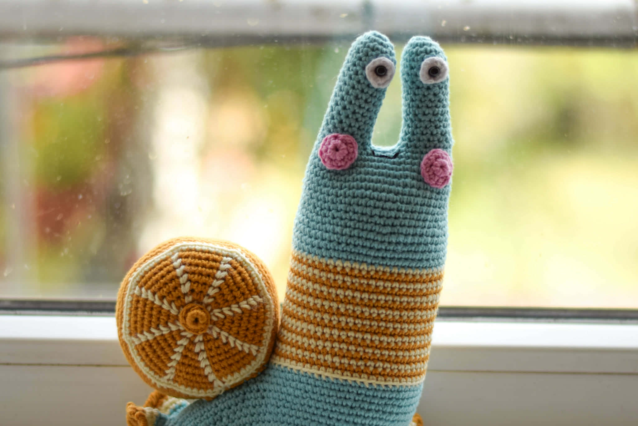 Ръчно плетена играчка Охлюв – Амигуруми, ръчна изработка от памук