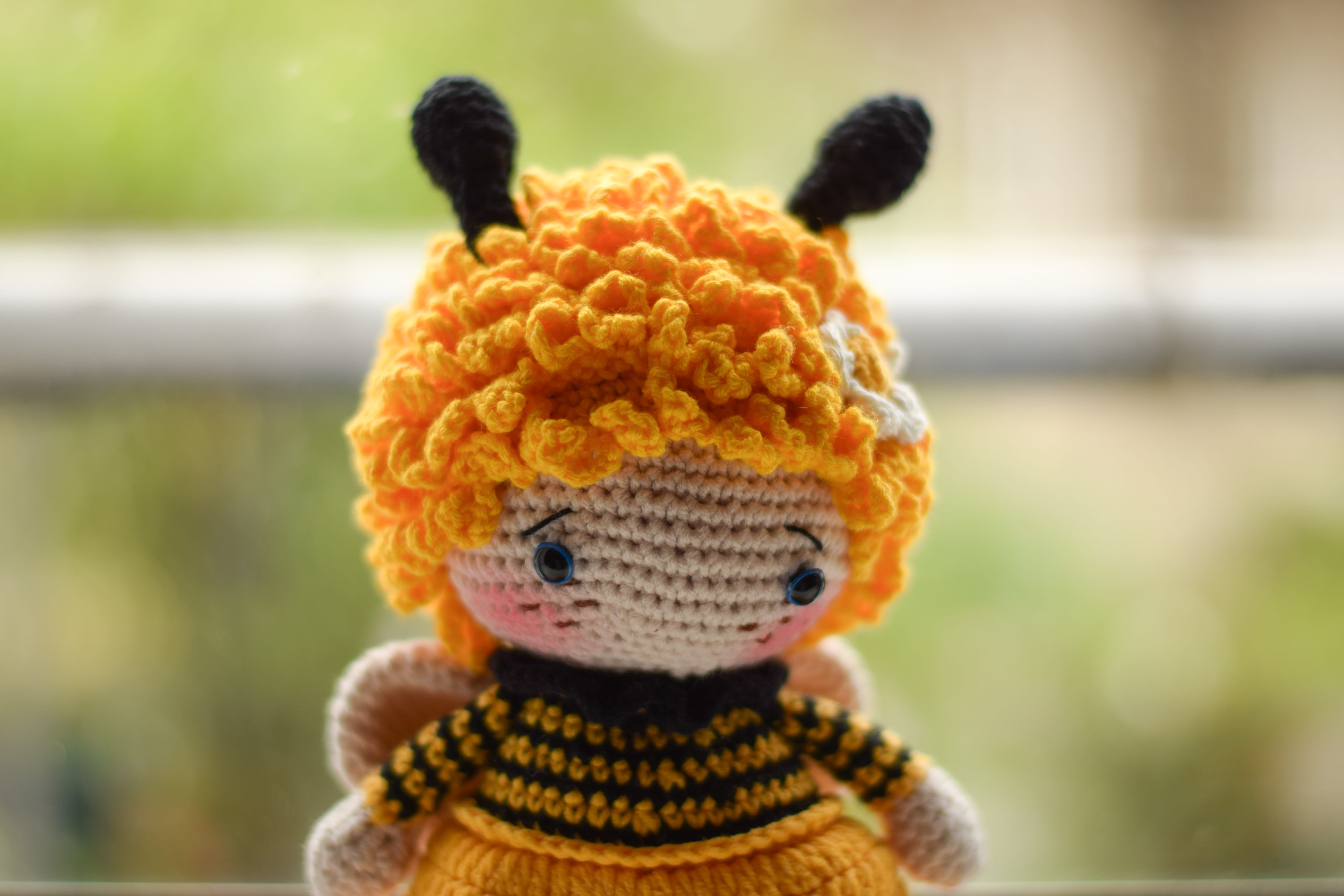Претена кукла Пчеличката Мая, амигуруми,  ръчна изработка,  подарък за дете 
