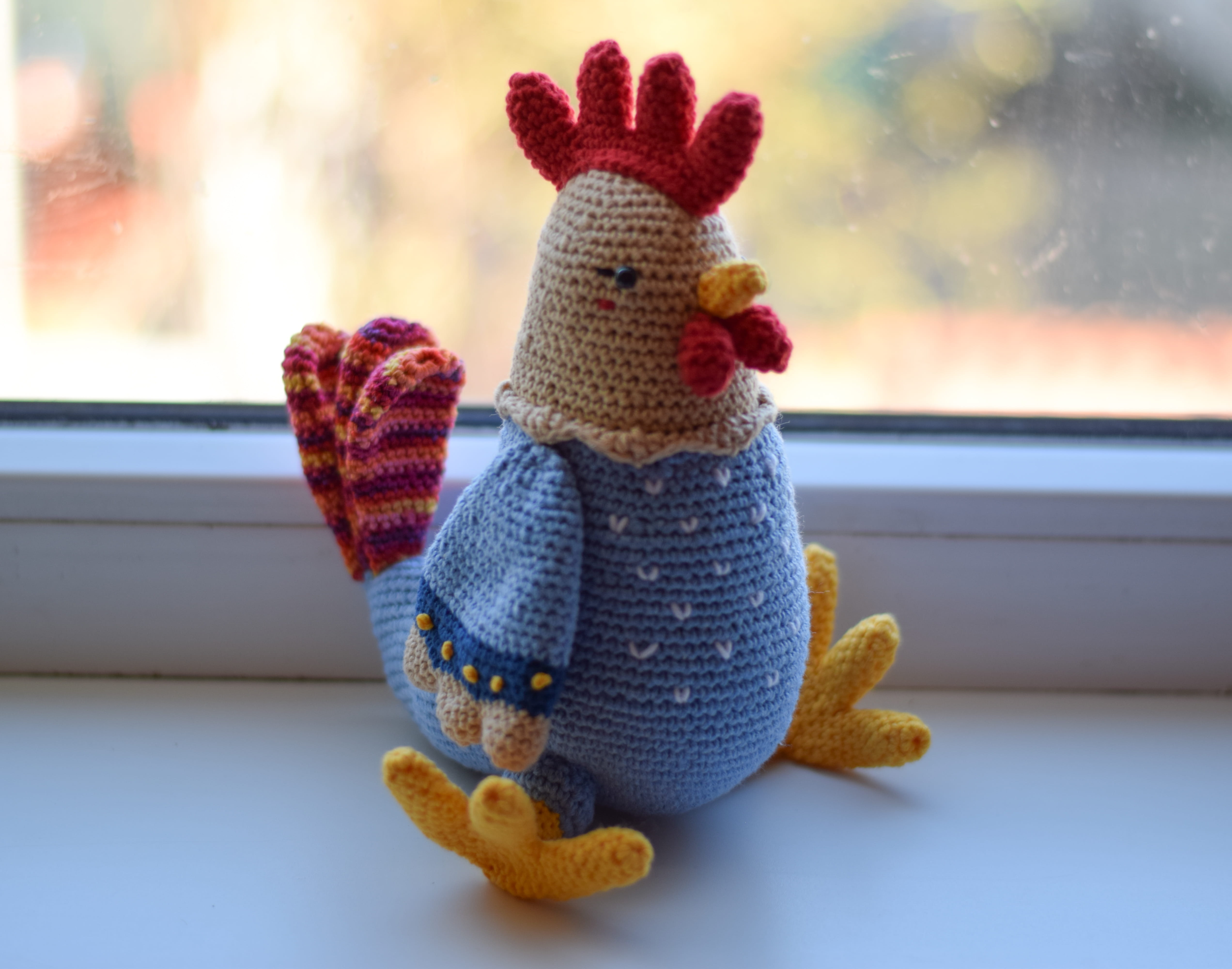 Плетена играчка петела Пенчо, амигуруми,  ръчна изработка,  Великден 