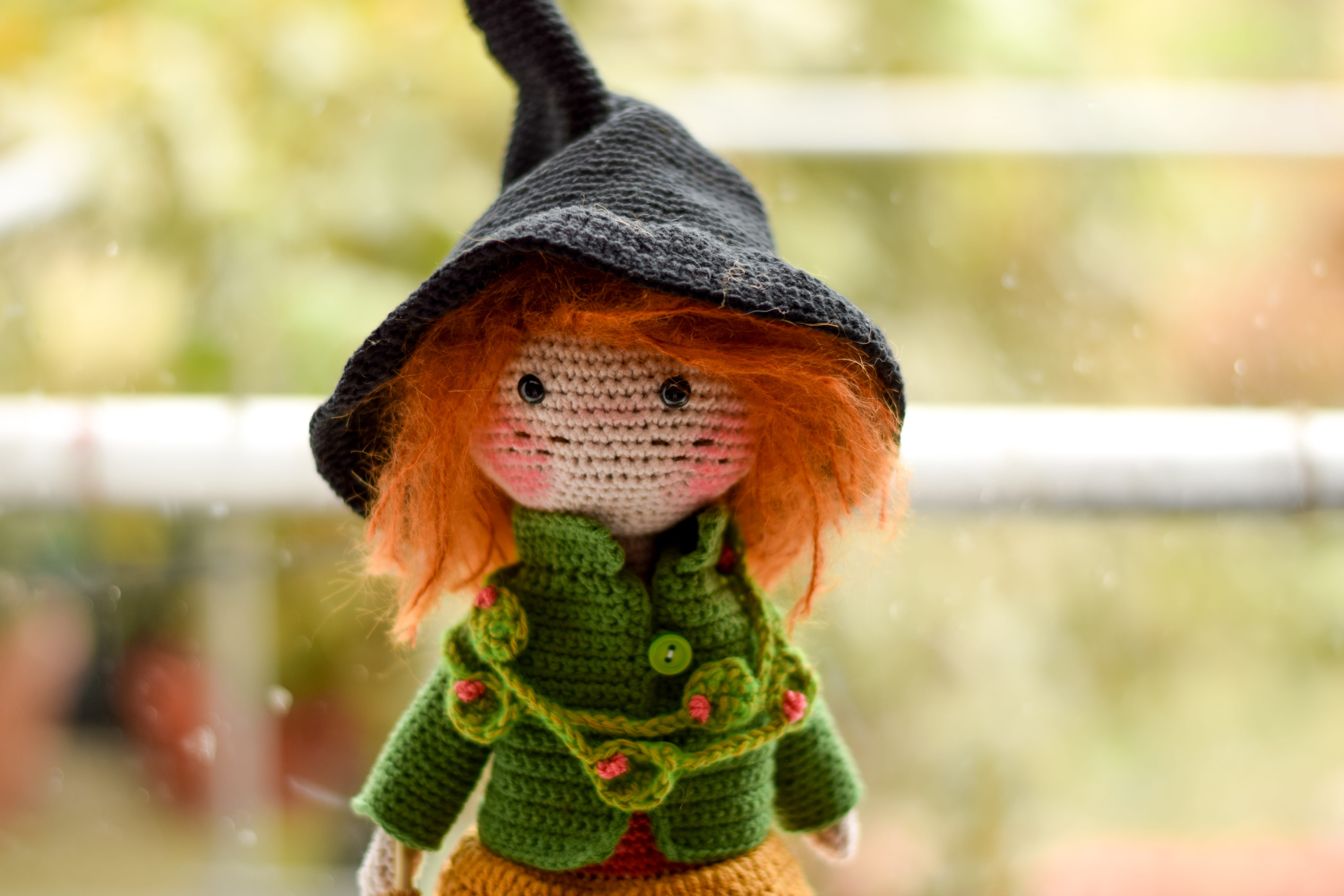 Плетена кукла Петронела Ябълкова, амигуруми,  ръчна изработка 