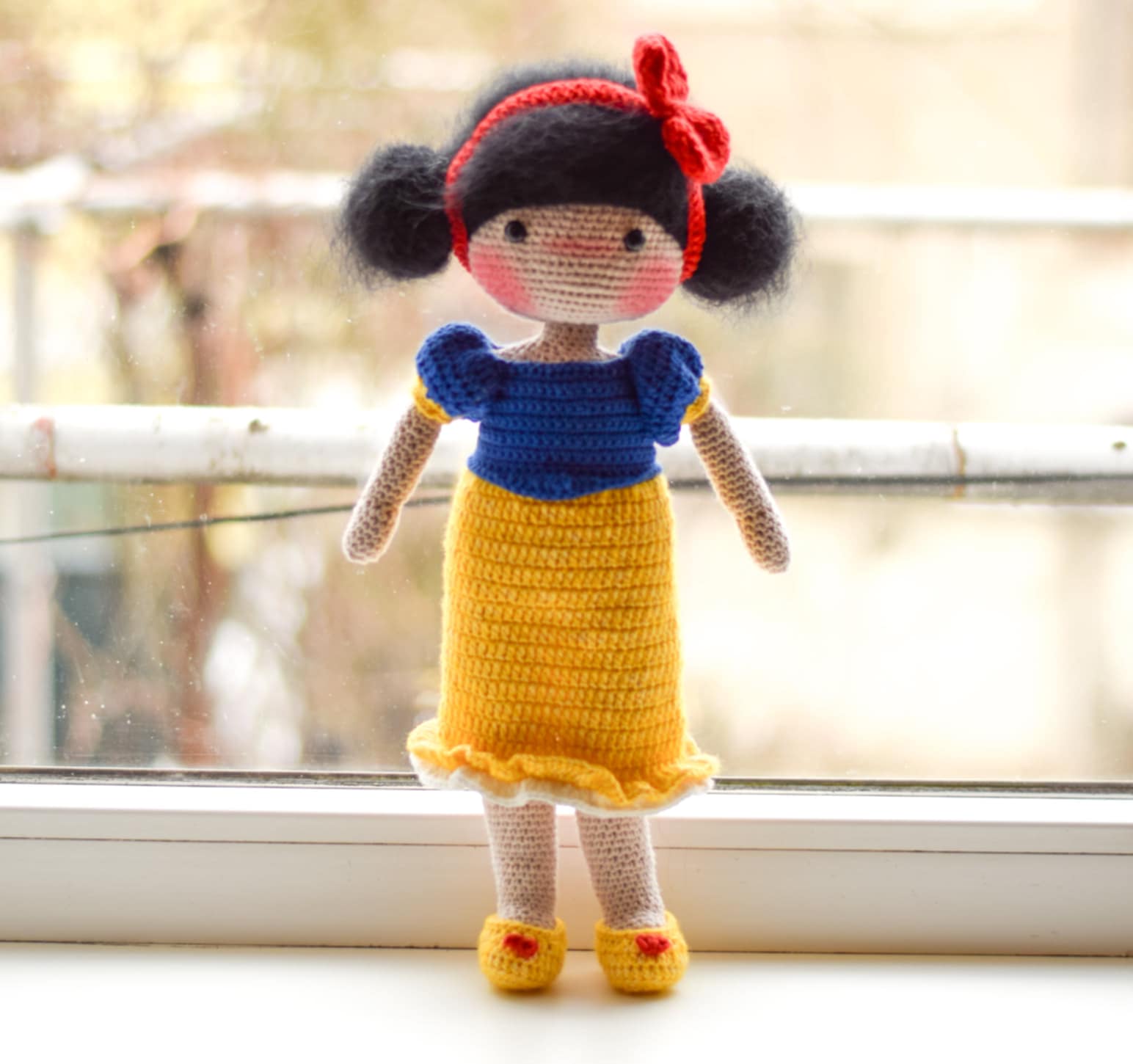 Плетена кукла Снежанка,  амигуруми,  ръчна изработка 