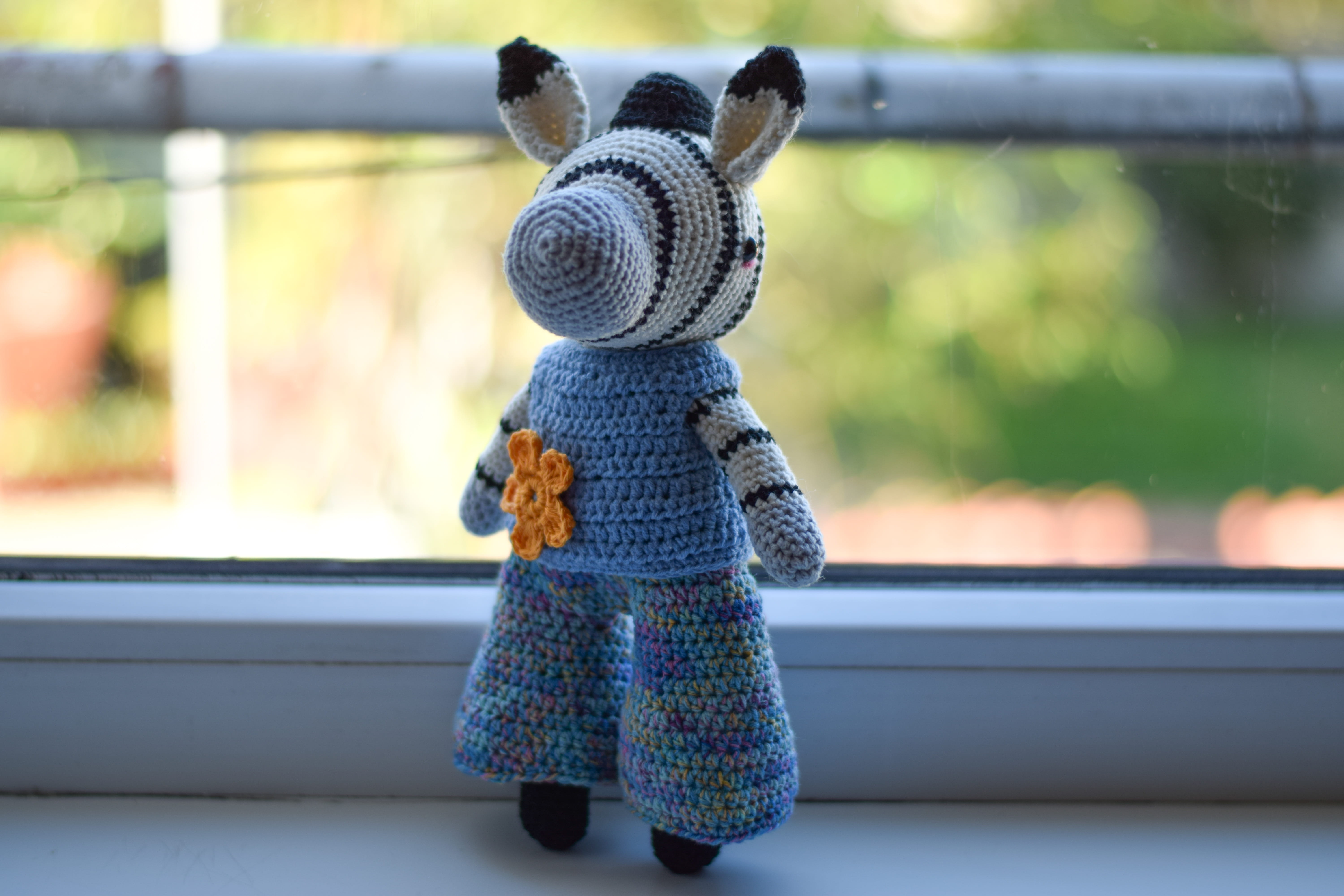 Плетена играчка зебрата Ваньо, амигуруми,  ръчна изработка 